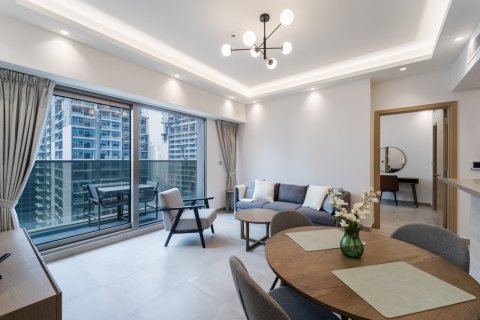 Квартира с 1 спальней в Jumeirah Islands, ОАЭ №205788 3
