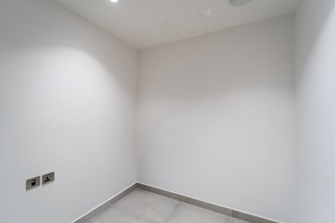 Квартира с 1 спальней в Jumeirah Islands, ОАЭ №205788 12