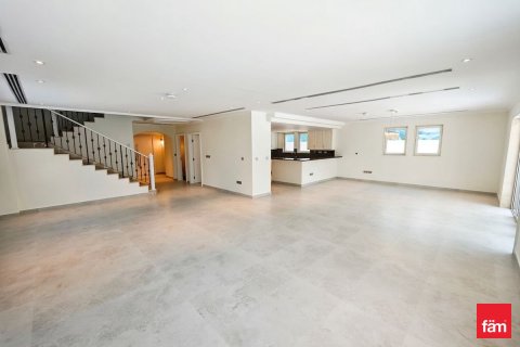 Вилла с 5 спальнями в Jumeirah Park, ОАЭ №164443 11