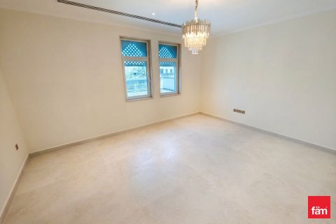 Вилла с 5 спальнями в Jumeirah Park, ОАЭ №164443 24