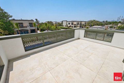 Вилла с 5 спальнями в Jumeirah Park, ОАЭ №164443 25