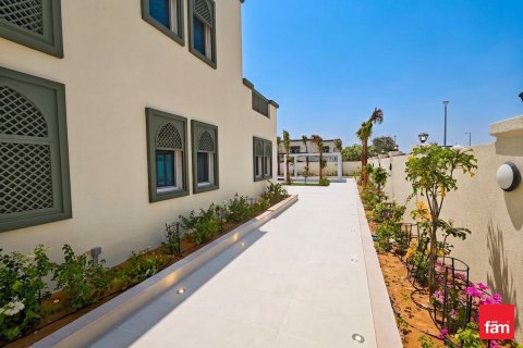 Вилла с 5 спальнями в Jumeirah Park, ОАЭ №164443 8