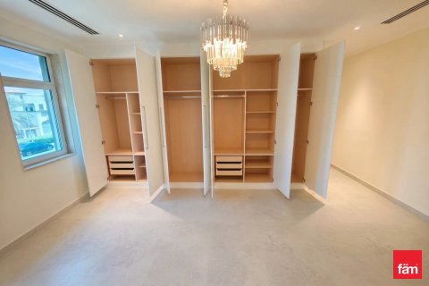 Вилла с 5 спальнями в Jumeirah Park, ОАЭ №164443 19