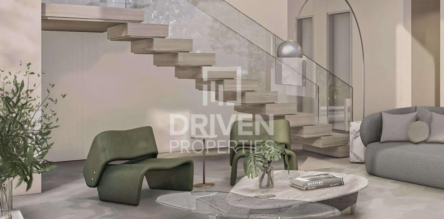 Villa de 3 dormitorios en Nad Al Sheba 1, UAE No. 218375
