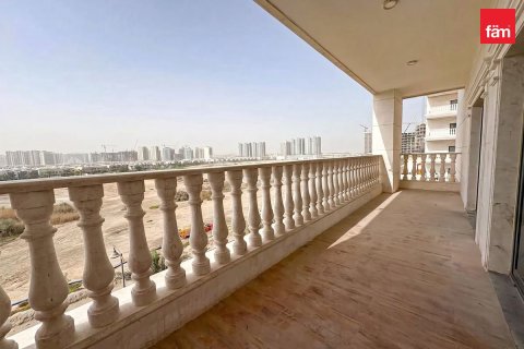 Apartment de 2 dormitorios en Al Furjan, UAE No. 205076 3