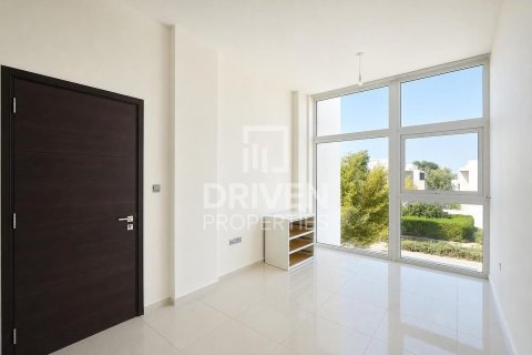 Villa de 6 dormitorios en Dubai, UAE No. 215163 12