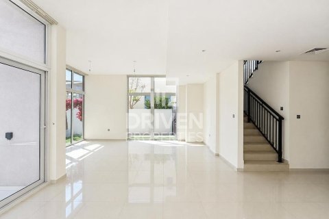 Villa de 6 dormitorios en Dubai, UAE No. 215163 6