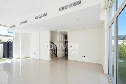 Villa de 6 dormitorios en Dubai, UAE No. 215163 5