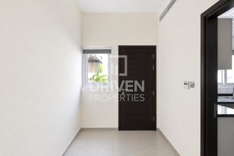 Villa de 6 dormitorios en Dubai, UAE No. 215163 20