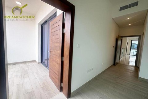 Вилла с 4 спальнями в Mina Al Arab, ОАЭ №75490 24