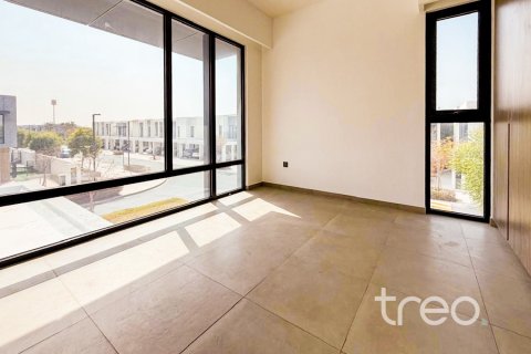 4 bedrooms Villa in The Valley, UAE No. 220906 12