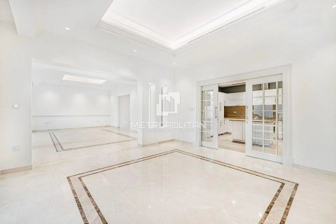 4 bedrooms Villa in District One, UAE No. 77455 9