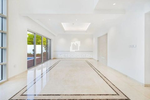 4 bedrooms Villa in District One, UAE No. 77455 10