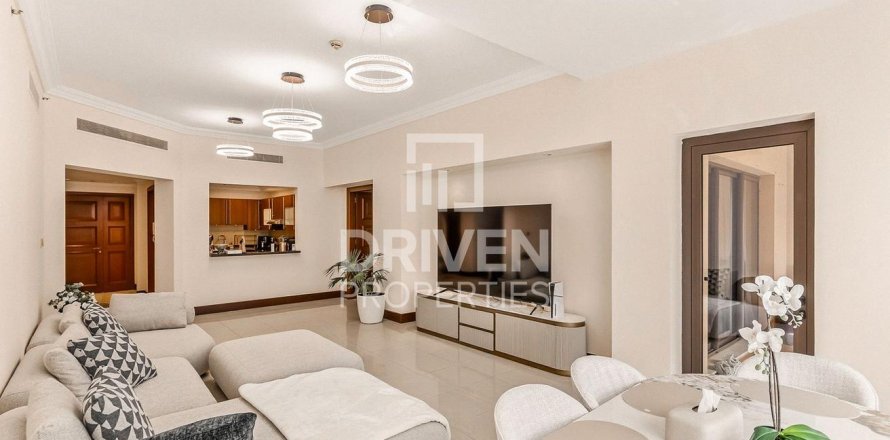 2 bedrooms Apartment in Golden Mile, UAE No. 212191