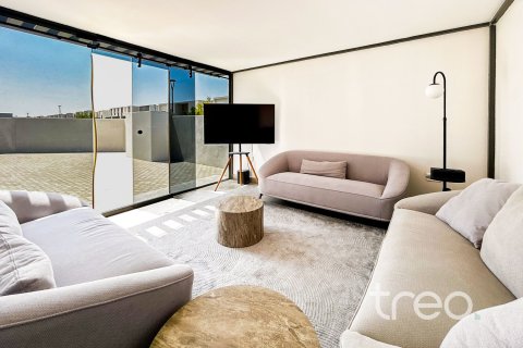 4 bedrooms Townhouse in EMAAR South, UAE No. 220671 6