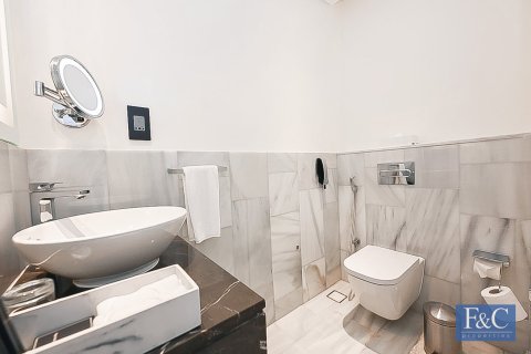 Appartement de 2 chambres à The Crescent, UAE No. 153357 5