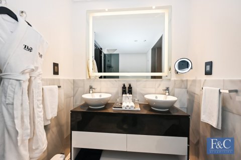 Appartement de 2 chambres à The Crescent, UAE No. 153357 12