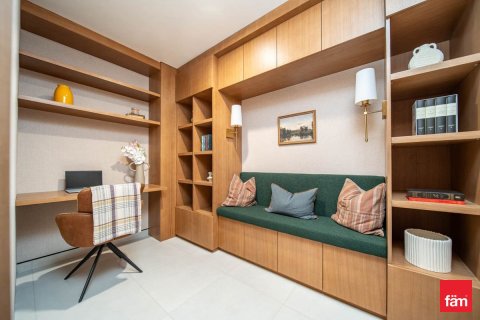 2 bedrooms Apartment in Dubai, UAE No. 156921 19