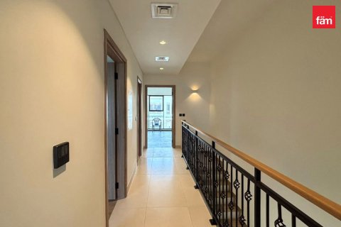4 bedrooms Townhouse in Dubai, UAE No. 213475 6