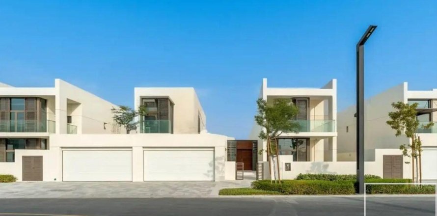 Villa de 6 dormitorios en District One, UAE No. 203770