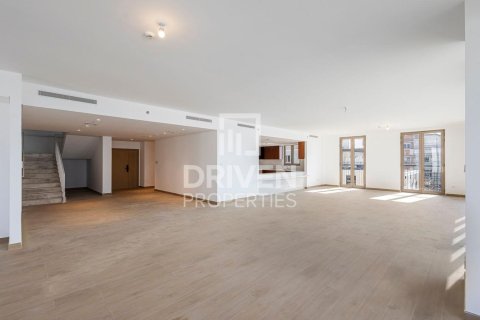 Penthouse de 5 dormitorios en La Mer, UAE No. 201232 4