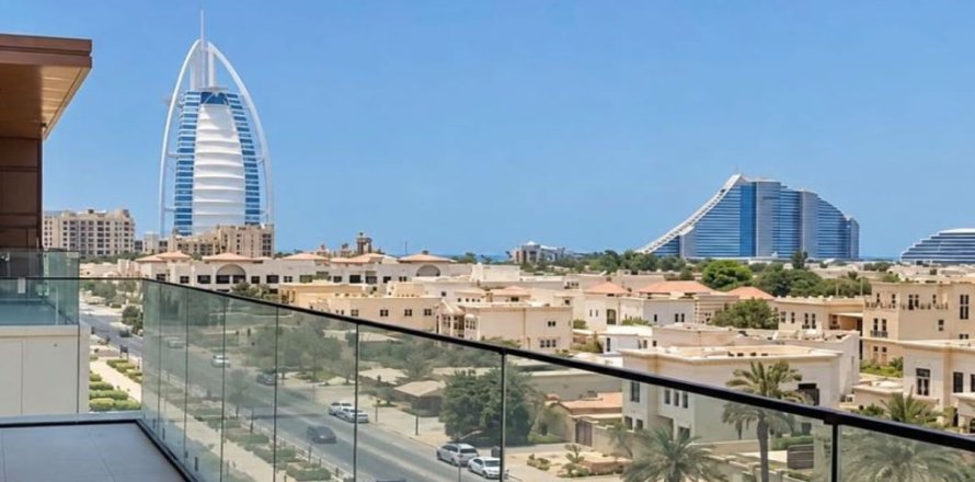 Appartement de 2 chambres à Umm Suqeim, UAE No. 219017