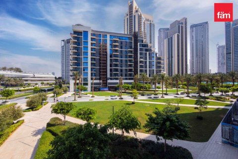 3 bedrooms Apartment in Dubai, UAE No. 213234 8