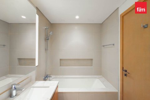 3 bedrooms Apartment in Dubai, UAE No. 213234 18