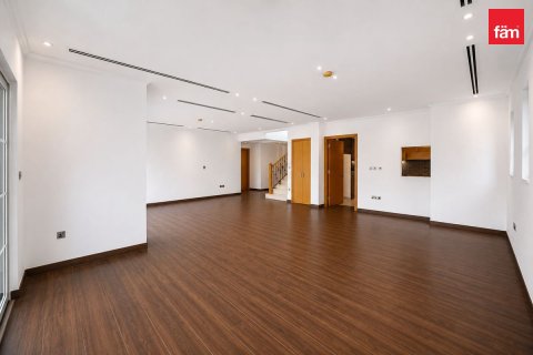 4 غرف نوم فيلا في Jumeirah Park, الإمارات العربية المتحدة رقم 198689 4