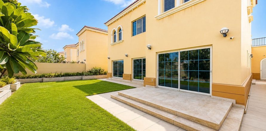4 غرف نوم فيلا في Jumeirah Park, الإمارات العربية المتحدة رقم 198689