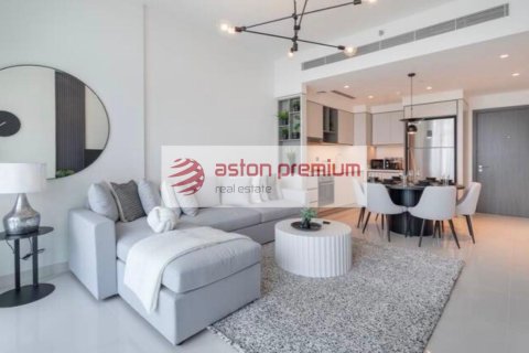 Apartment de 2 dormitorios en EMAAR Beachfront, UAE No. 219335