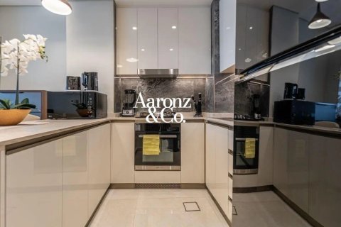 Apartment de 2 dormitorios en Business Bay, UAE No. 167042 7