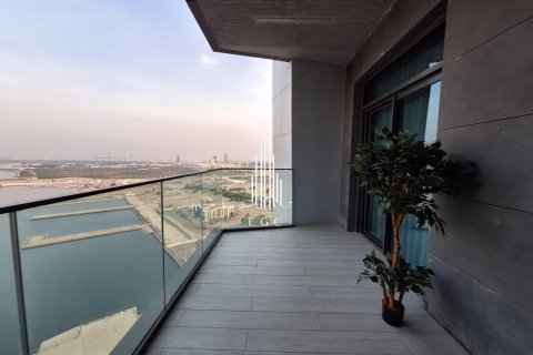 2 bedrooms Apartment in Tourist Club Area, UAE No. 29182