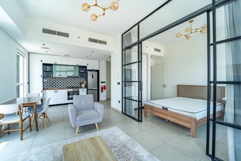 Appartement de 2 chambres à Dubai, UAE No. 198127
