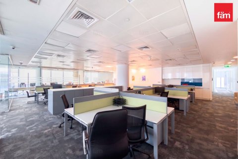 Офис 926.8м² в Бизнес-Бэй, ОАЭ №216777 10
