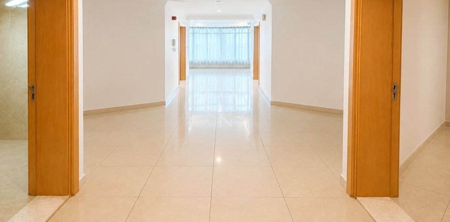 Квартира с 2 спальнями в Дубай Марина, ОАЭ №203084