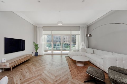 Appartement de 1 chambre à Shoreline Apartments, UAE No. 207778