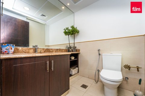 Villa de 5 dormitorios en Dubai, UAE No. 215798 6