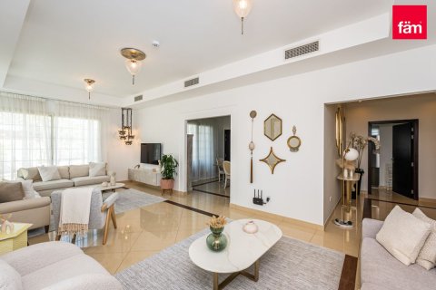 Villa de 5 dormitorios en Dubai, UAE No. 215798 18