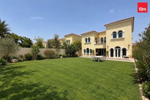 Villa de 3 chambres à Dubai, UAE No. 215568 3