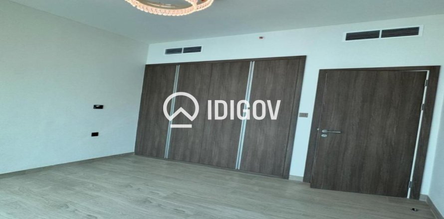 1 bedroom Apartment in Jumeirah Lake Towers, UAE No. 210978