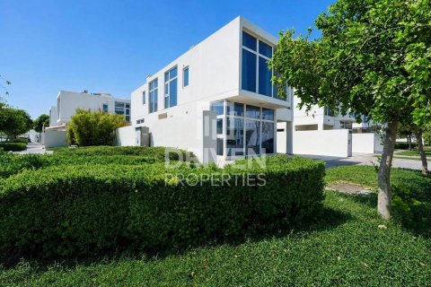 6 bedrooms Villa in Dubai, UAE No. 212695 26