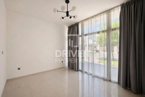 6 bedrooms Villa in Dubai, UAE No. 212695 18