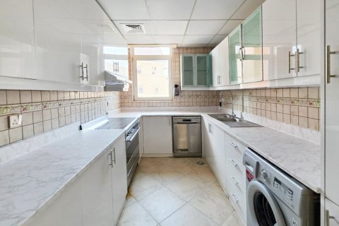 Apartment de 3 dormitorios en Motor City, UAE No. 221724 6