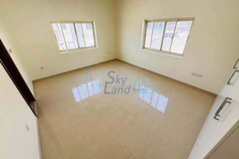 Villa de 5 dormitorios en Jumeirah, UAE No. 125079 20