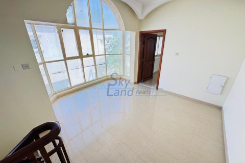 Villa de 5 dormitorios en Jumeirah, UAE No. 125079 18
