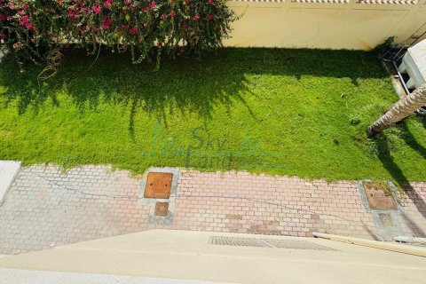 Villa de 5 dormitorios en Jumeirah, UAE No. 125079 29