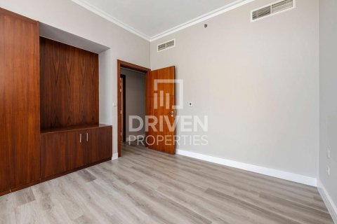 3 bedrooms Apartment in Burj Vista, UAE No. 212646 11