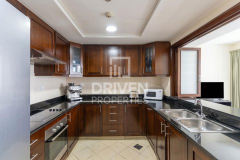 2 bedrooms Apartment in Golf Towers, UAE No. 212892 12