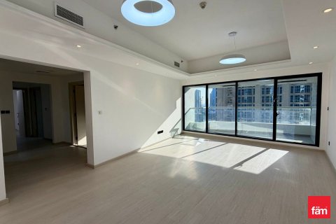 2 bedrooms Apartment in Dubai, UAE No. 216413 2